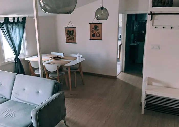 Atico Encantador... アパート *